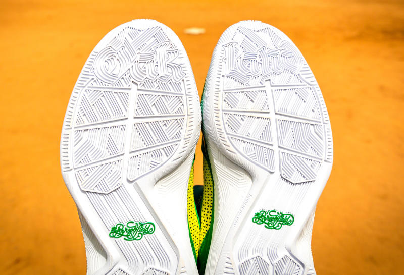 adidas-d-lillard-2-oakland-as-6