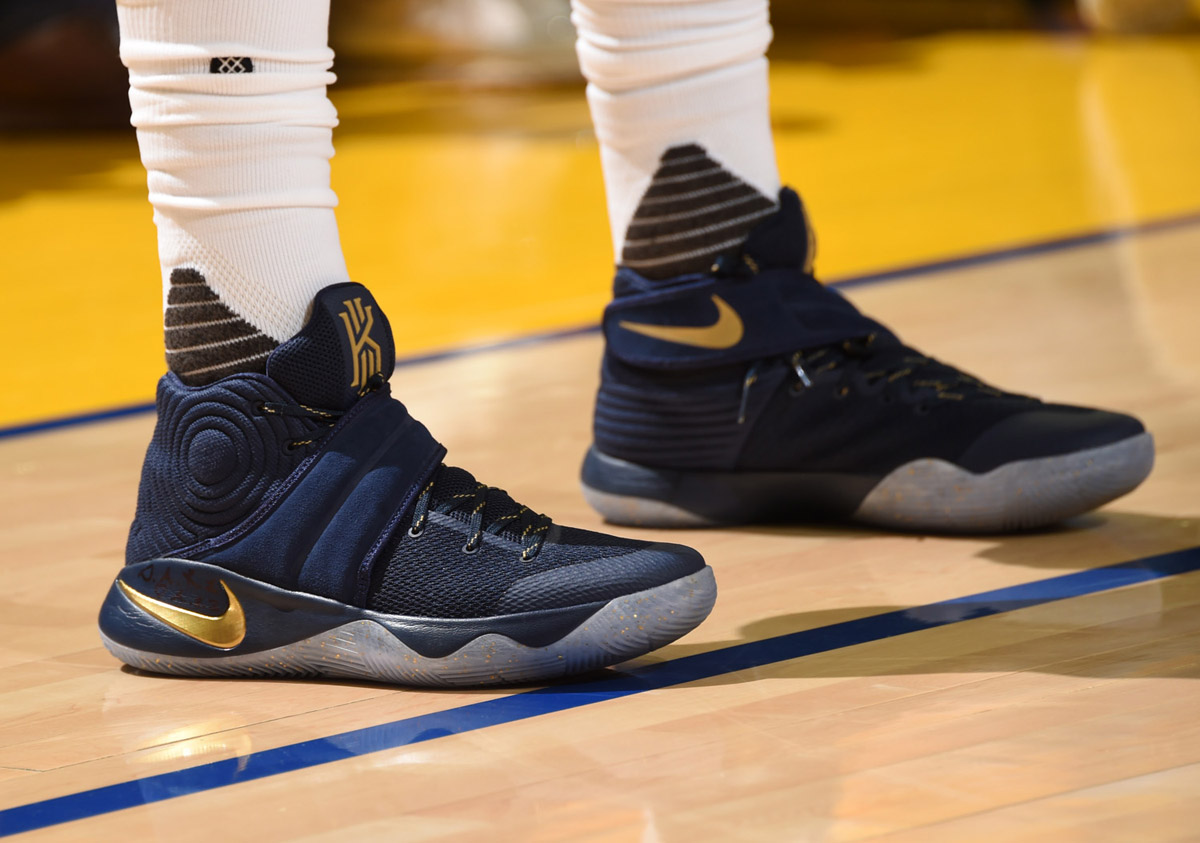 kyrie-irving-nike-kyrie-2-PE-Finals