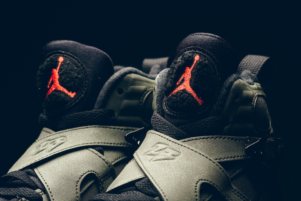 AJ8 Take Flight