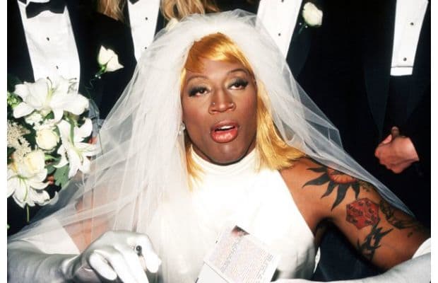 Dennis Rodman robe de mariée