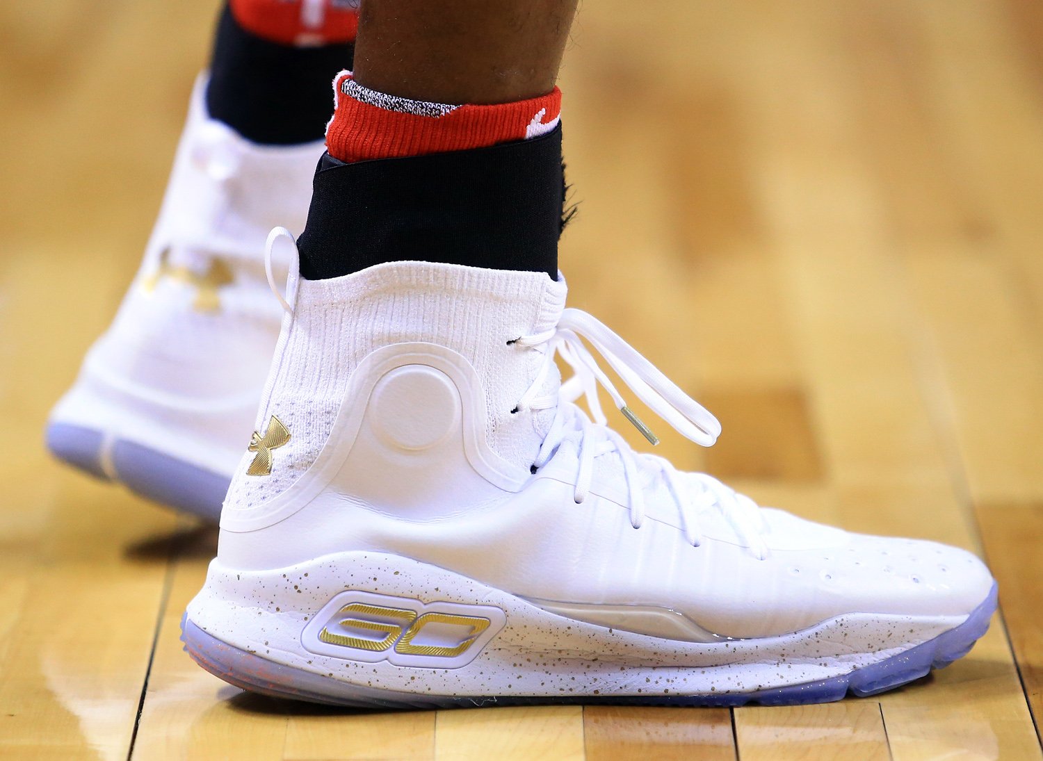 Delon Wright - Under Armour Curry 4