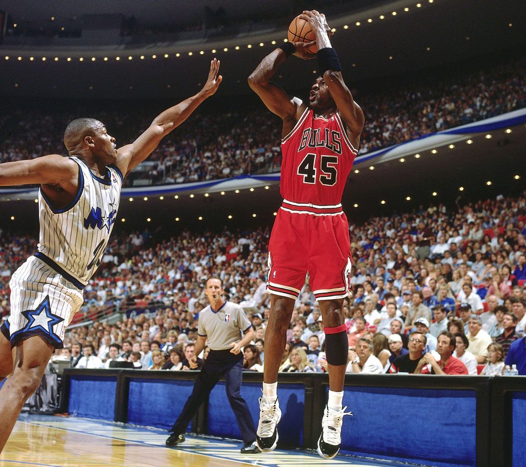 Michael Jordan 1995 Game 1 Magic
