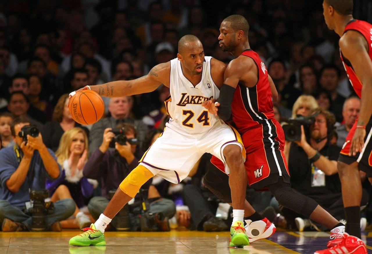 Kobe Bryant - Nike Kobe 6 Grinch