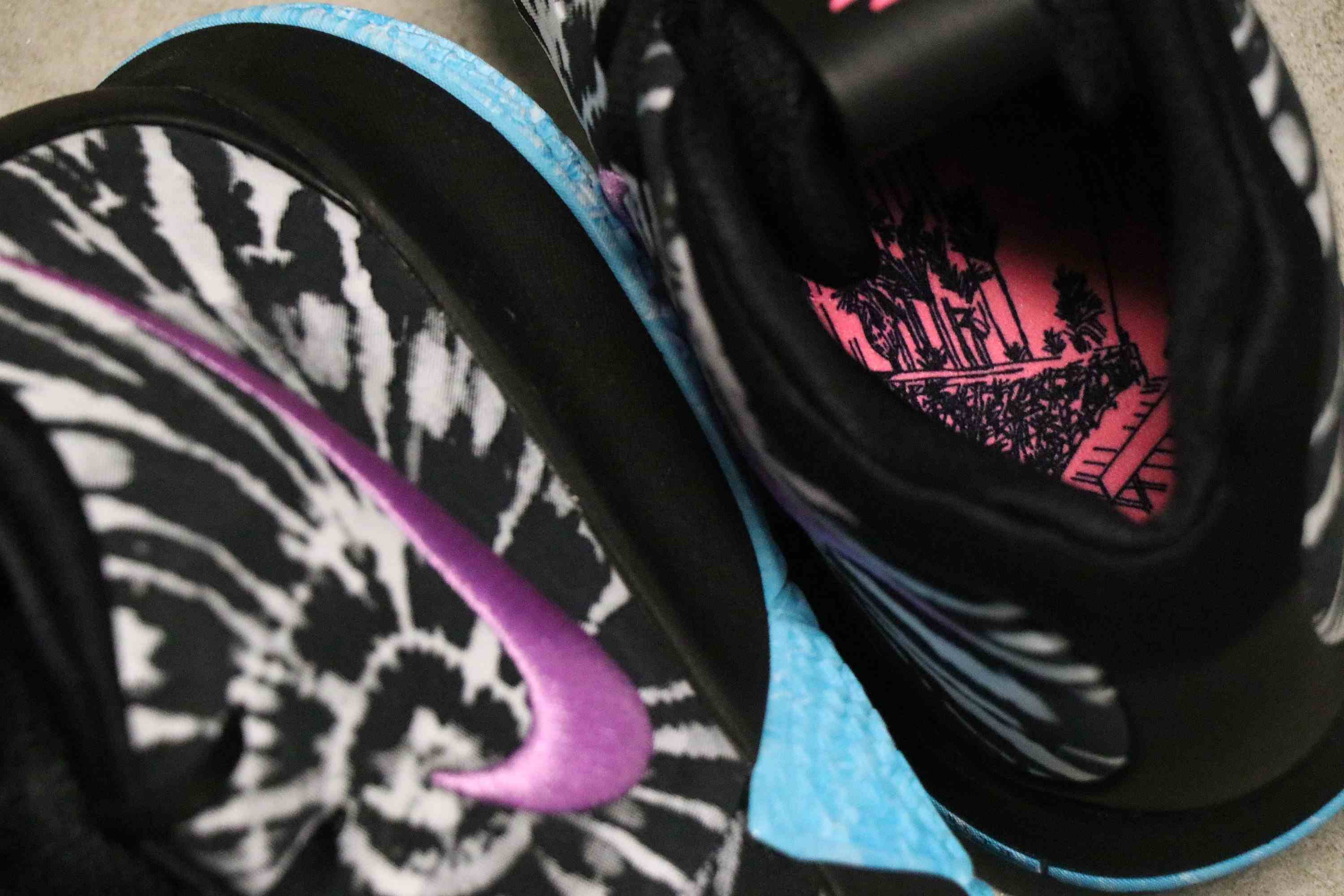 Nike Zoom Kyrie 4 All-Star Venice Beach