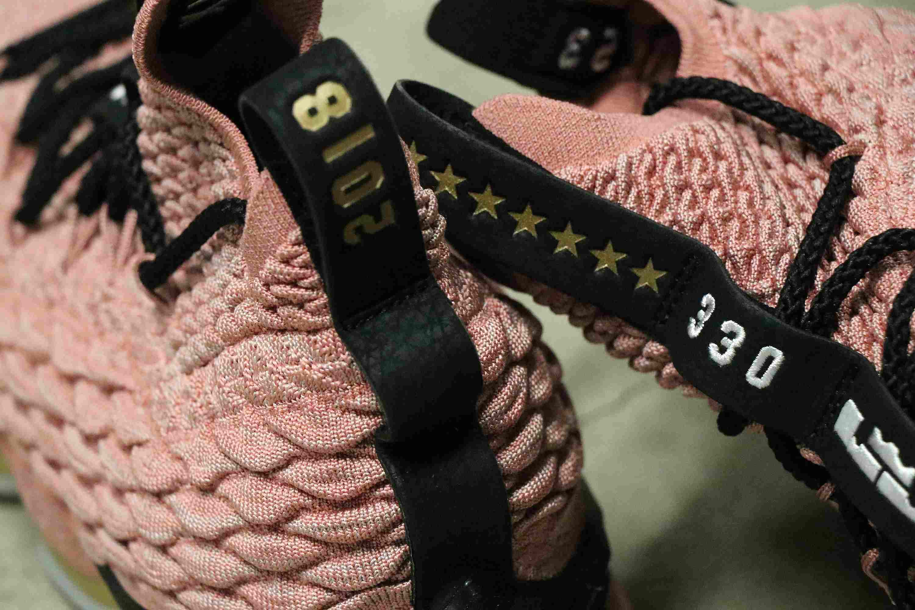 Nike LeBron 15 All-Star Hollywood