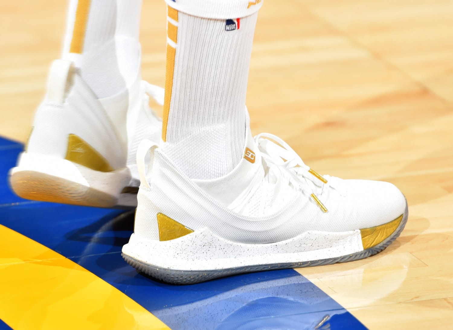 Stephen Curry - Under Armour Curry 5